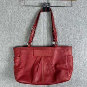 COACH PLEATED RED LEATHER BUCKLE LARGE SHOULDER BAG F13759 SOHO VINTAGE